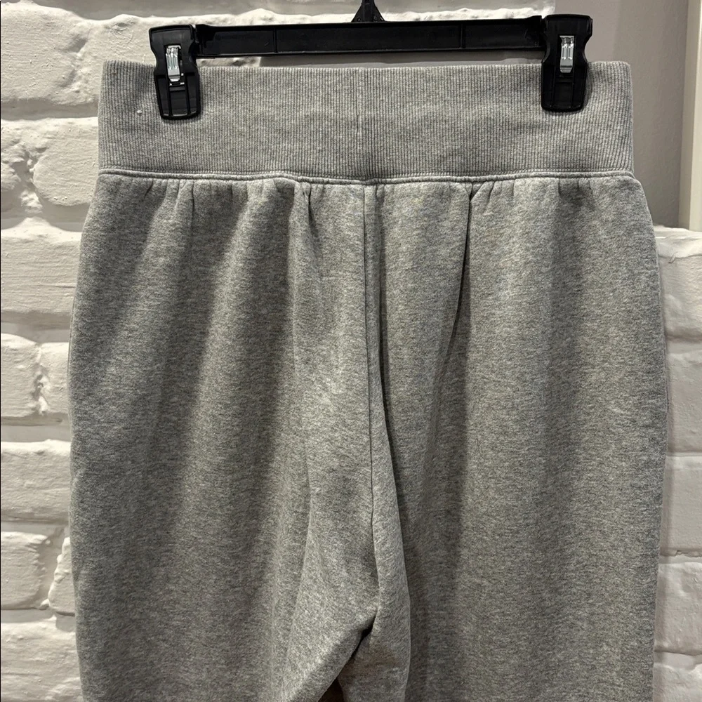 WOMANS SIZE M NIKE SWEATS - Picture 6 of 8